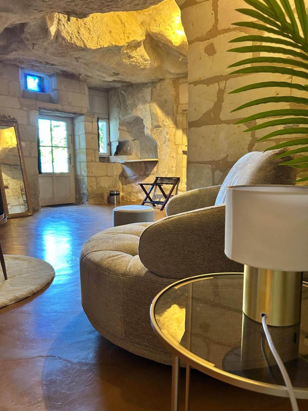 Logis Demeure De La Vignole Hotel 3*